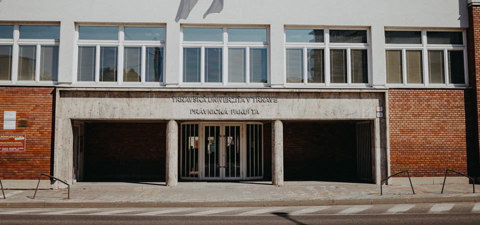Факультет права - Трнавский университет в Трнаве